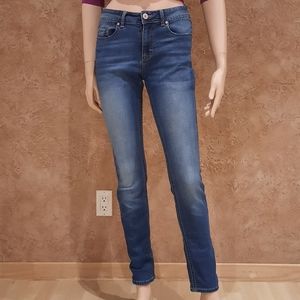 jordache curvy skinny jeans